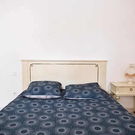 Сasa de vacaciones 70 M Comfortable House In